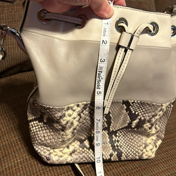 Michael Kors Bucket Handbag - Picture 5 of 7